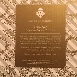 Wild Eye Designs Accessories - Bride/Groom Flask Set Wild Eye Designs Accessories - Bride/Groom Flask Set